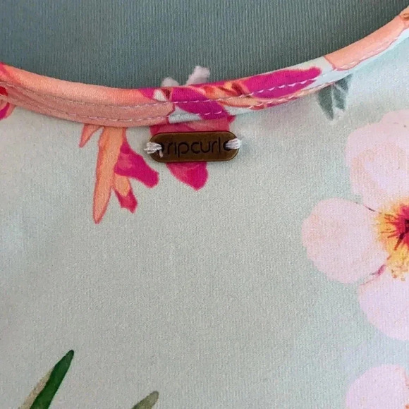 🎉HOST PICK ! Rip Curl |  one piece swimsuit - Picture 3 of 8